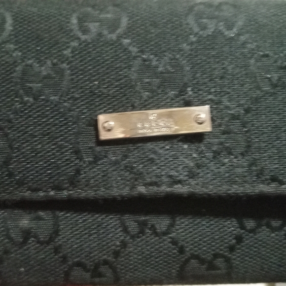 Gucci Wallet - Picture 2 of 4